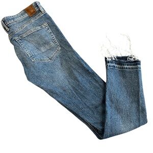 We The Free Women’s Boyfriend Distressed Low Rise Skinny Jeans Size 27